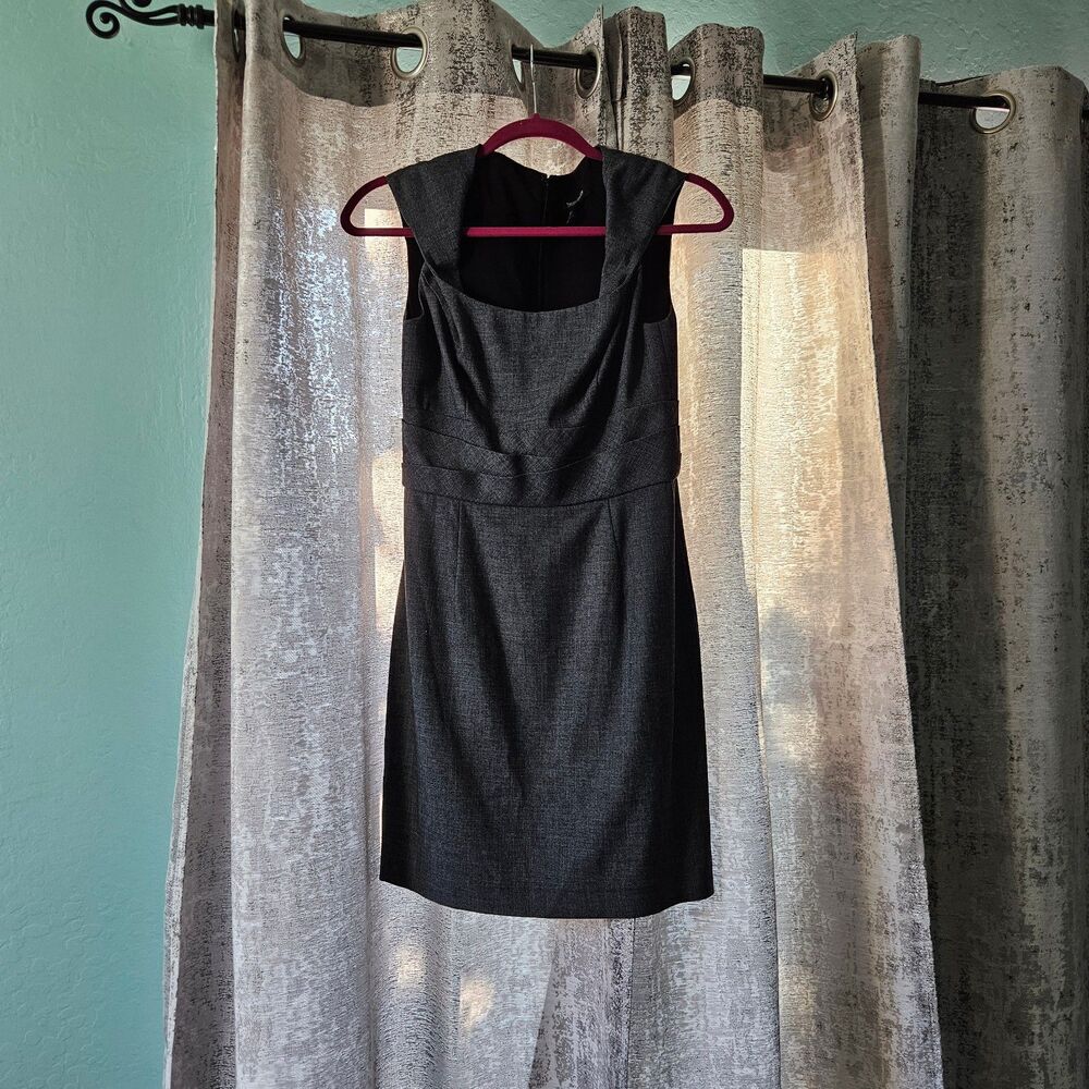 White House Black Market Gray Workwear Fitted Career Dress Knee Length Size 2